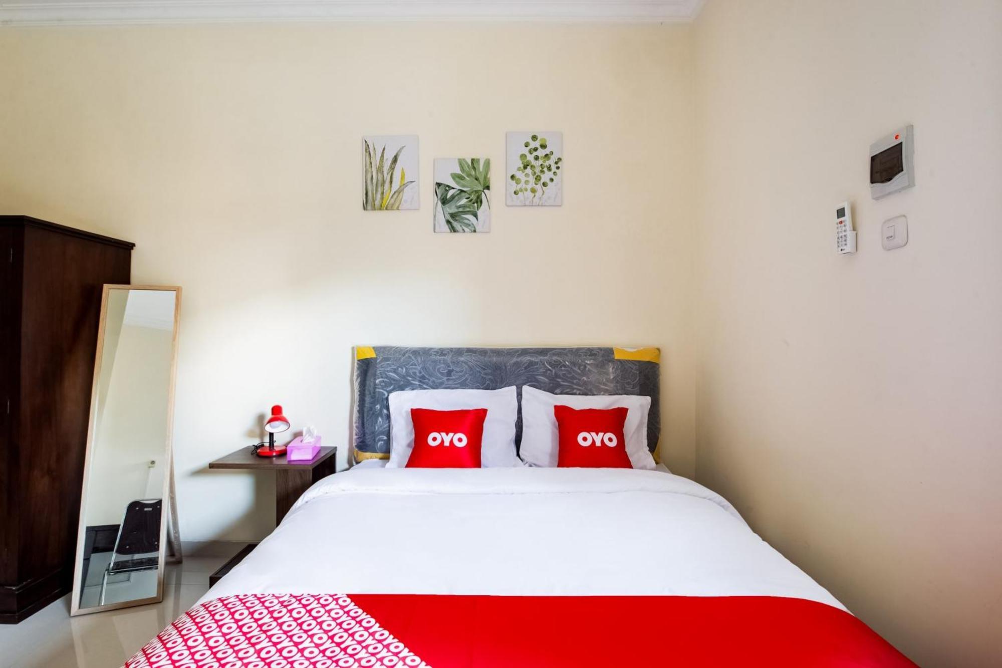 Oyo Life 3398 Griya Rm 19 Syariah Hotel Surabaya Eksteriør billede